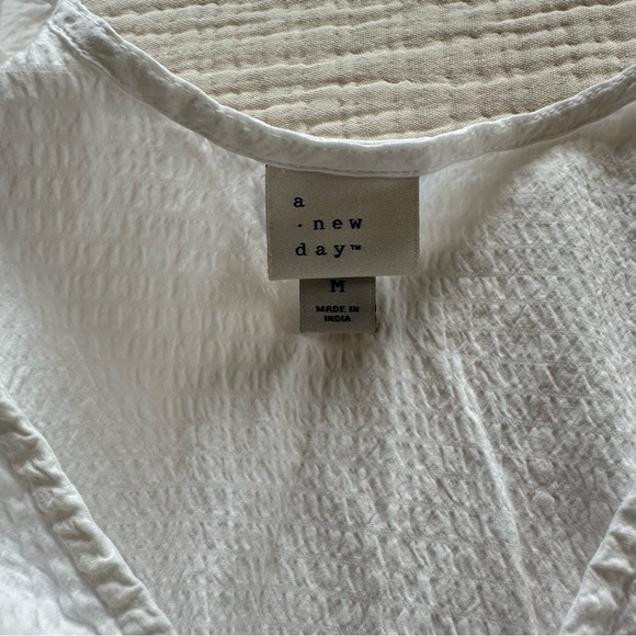 A New Day Dress - Picture 3 of 3